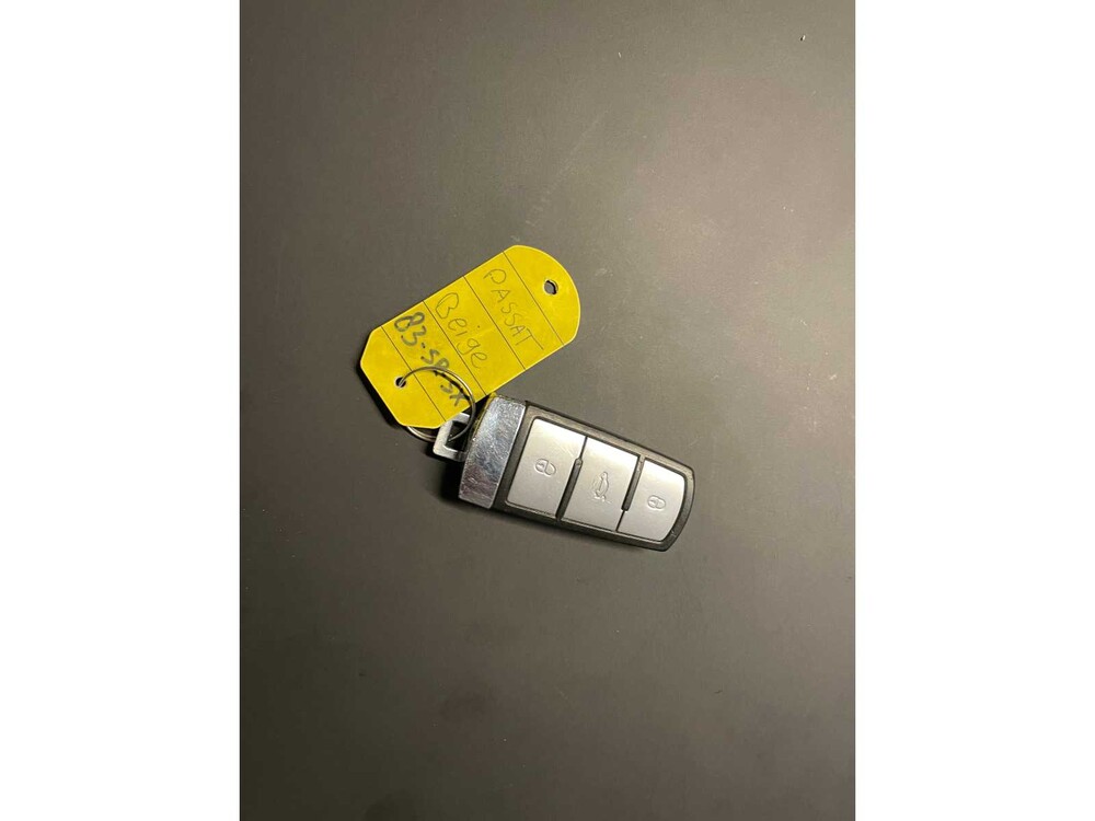 Volkswagen Passat Variant 2.0 TDI Comfortline 140pk 2006 (Origineel-NL), 83-SR-SX