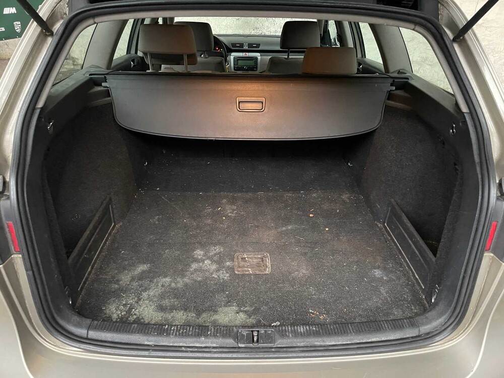 Volkswagen Passat Variant 2.0 TDI Comfortline 140pk 2006 (Origineel-NL), 83-SR-SX