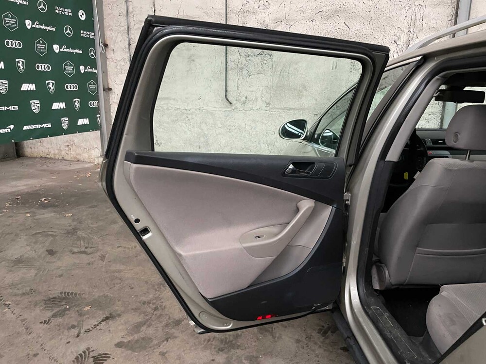 Volkswagen Passat Variant 2.0 TDI Comfortline 140pk 2006 (Origineel-NL), 83-SR-SX