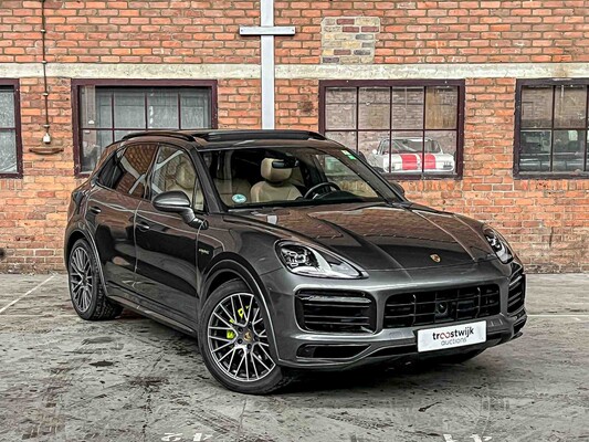 Porsche Cayenne E-Hybrid 3.0 V6 340pk 2020 (Origineel-NL + 1e Eigenaar), H-385-FF