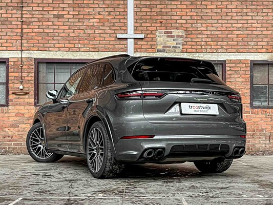 Porsche Cayenne E-Hybrid 3.0 V6 340pk 2020 (Origineel-NL + 1e Eigenaar), H-385-FF