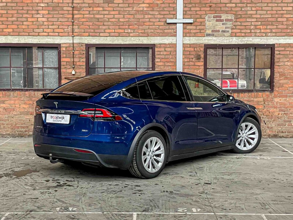 Tesla Model X 75D Base 6-Personen 333pk 2017, RD-368-N