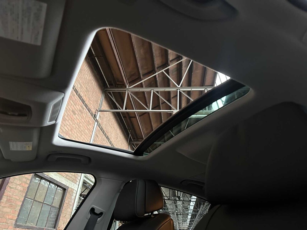 BMW ActiveHybrid7 F04 4.4 V8 465pk 2012