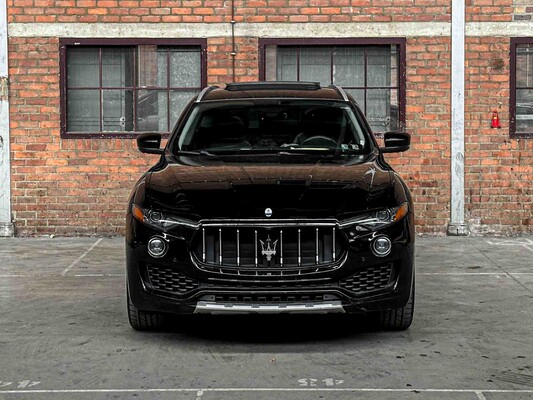 Maserati Levante Luxury 3.0 V6 348hp 2017