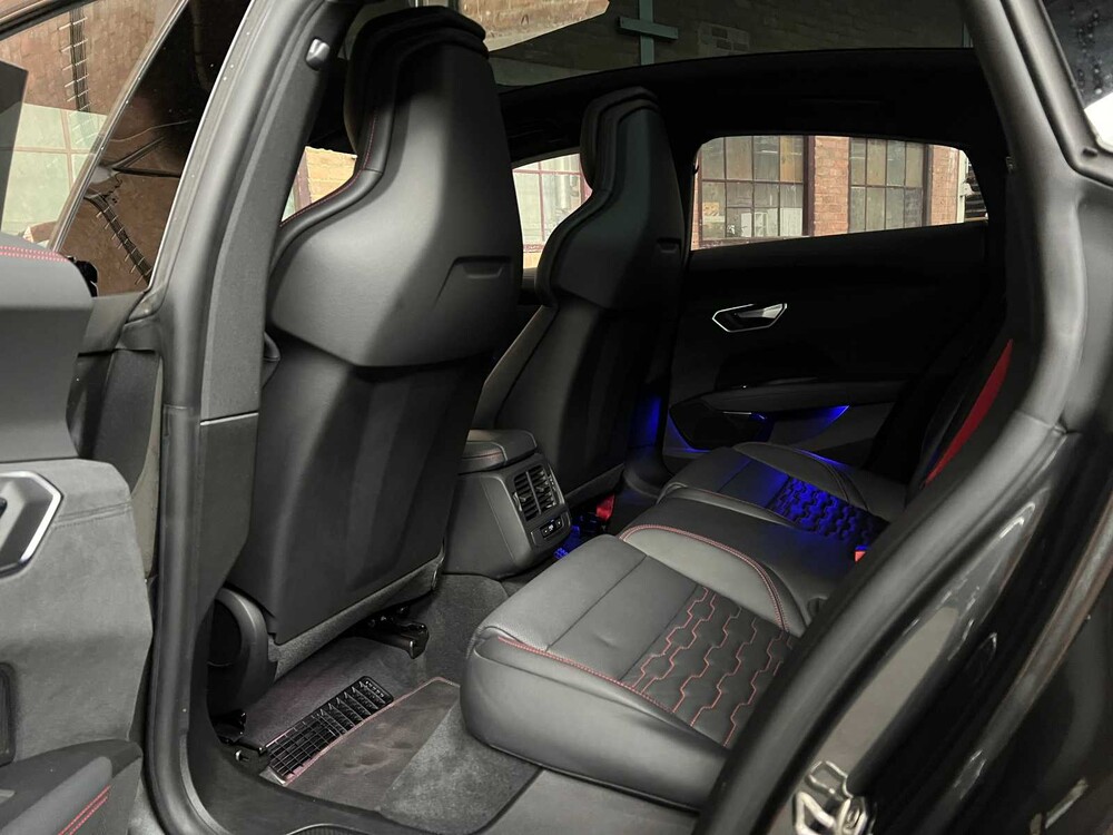 Audi e-tron GT RS 598pk 93kWh 2022 CARBON, R-654-GP