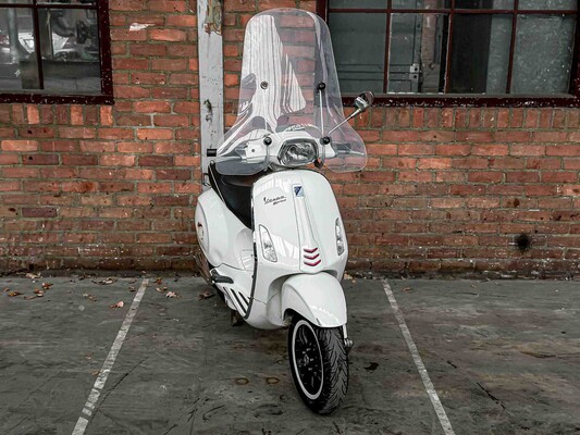 Vespa Sprint 4T, F-130-XZ Bromscooter Scooter