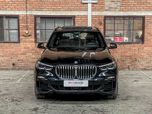 BMW X5 xDrive40i M-Sport High Executive 340pk 2019 (Origineel-NL), XH-906-N