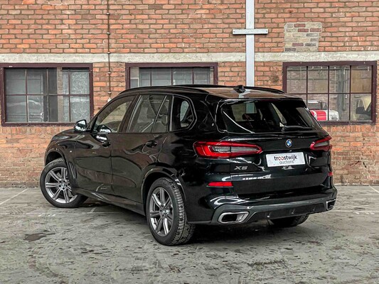 BMW X5 xDrive40i M-Sport High Executive 340pk 2019 (Origineel-NL), XH-906-N