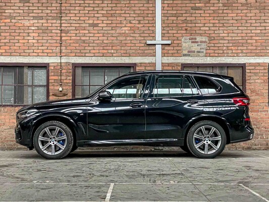 BMW X5 xDrive40i M-Sport High Executive 340pk 2019 (Origineel-NL), XH-906-N