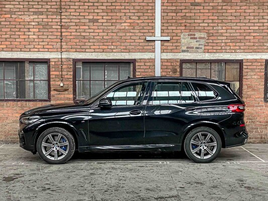 BMW X5 xDrive40i M-Sport High Executive 340pk 2019 (Origineel-NL), XH-906-N