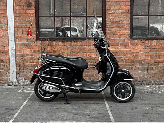 Vespa Scooter GTS 300 i.e. Super 278cc 2008, MT-RL-90 Motorscooter