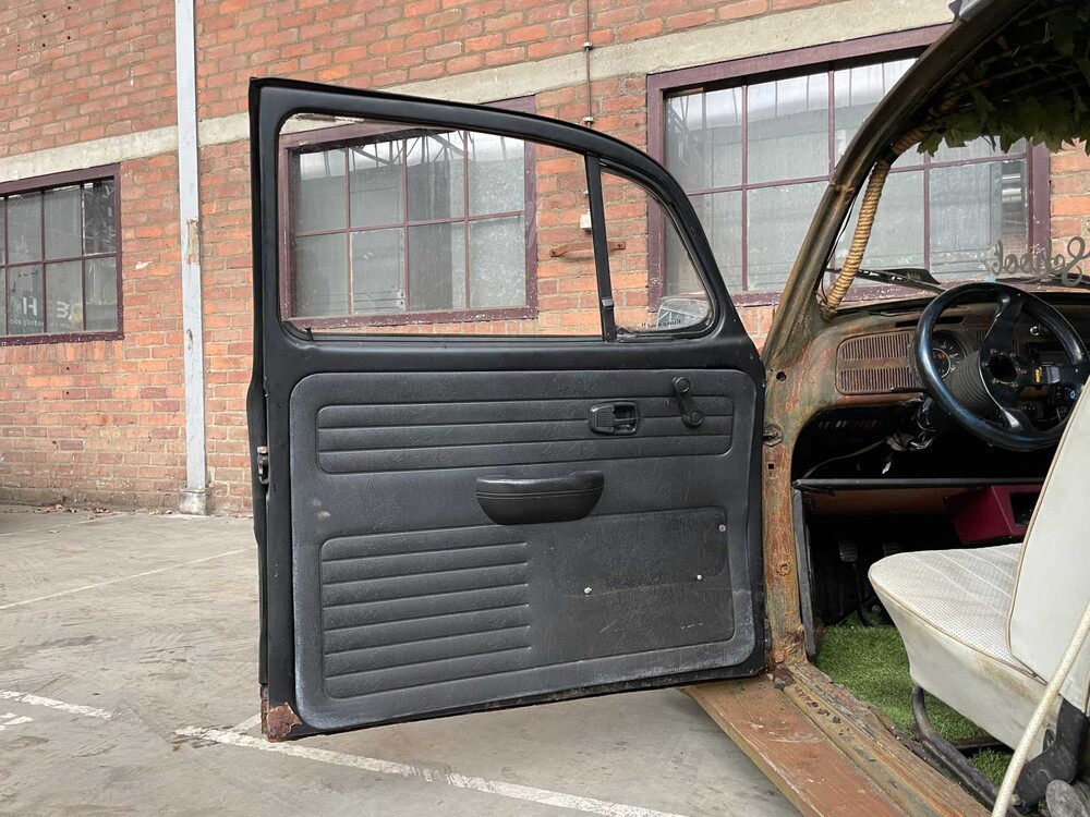 Volkswagen Beetle 1300 (RATLOOK) 1972, 70-34-UE