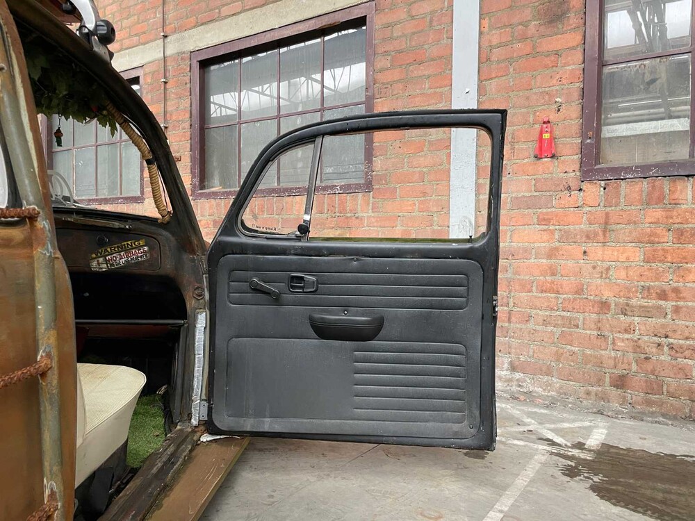 Volkswagen Beetle 1300 (RATLOOK) 1972, 70-34-UE