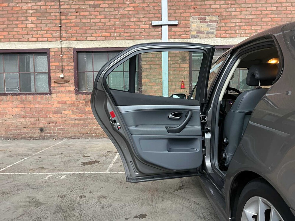 Saab 9-3 Sport Limousine 2.0T Aero 209PS 2003 (Original-NL), 64-LN-SR