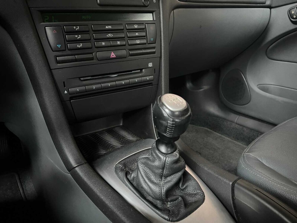 Saab 9-3 Sport Limousine 2.0T Aero 209PS 2003 (Original-NL), 64-LN-SR