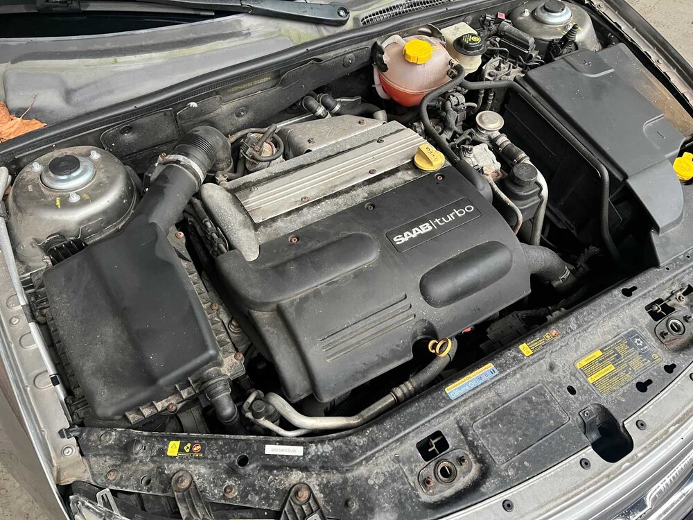 Saab 9-3 Sport Limousine 2.0T Aero 209PS 2003 (Original-NL), 64-LN-SR