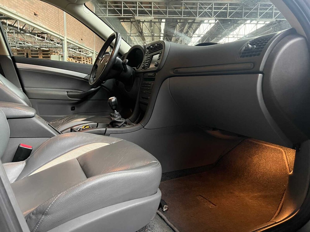 Saab 9-3 Sport Limousine 2.0T Aero 209PS 2003 (Original-NL), 64-LN-SR