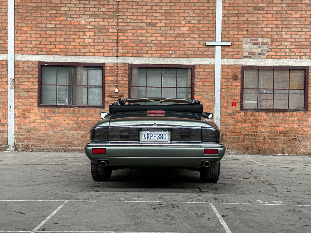 Jaguar XJS Convertible 4.0L L6 DOHC 24V 241hp 1996 Youngtimer