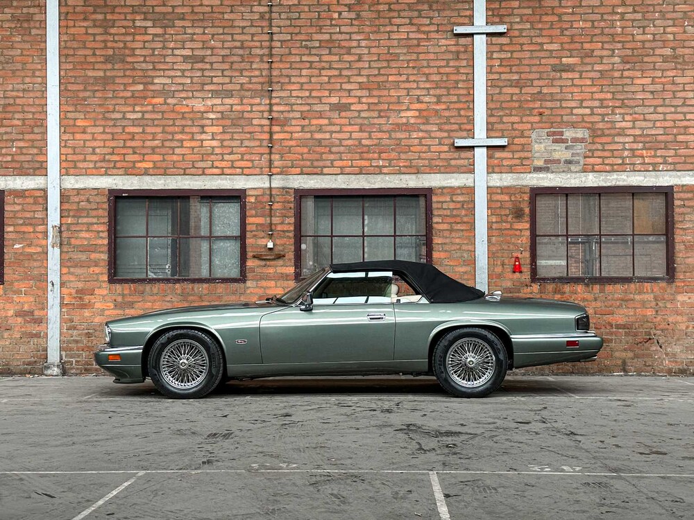 Jaguar XJS Convertible 4.0L L6 DOHC 24V 241hp 1996 Youngtimer