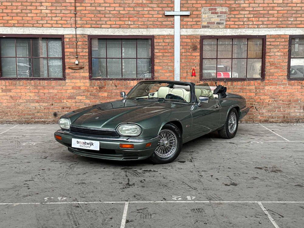 Jaguar XJS Convertible 4.0L L6 DOHC 24V 241hp 1996 Youngtimer