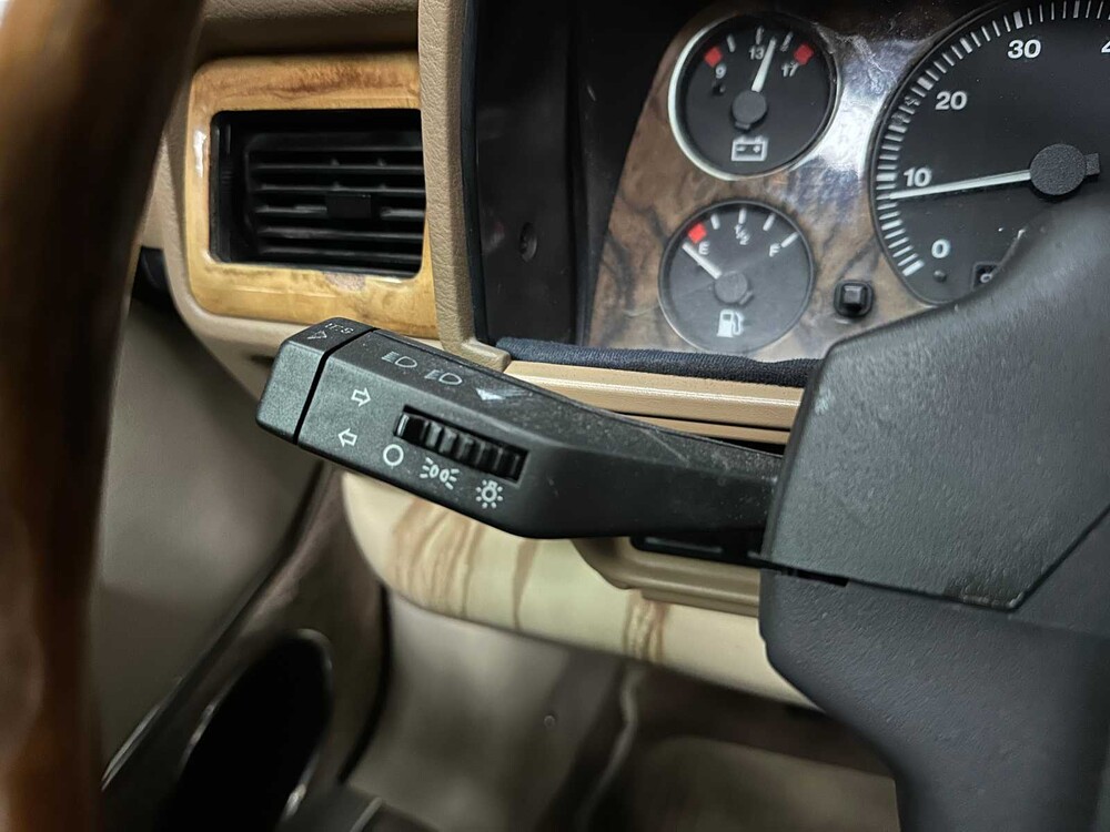 Jaguar XJS Convertible 4.0L L6 DOHC 24V 241hp 1996 Youngtimer