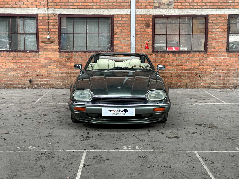 Jaguar XJS Convertible 4.0L L6 DOHC 24V 241hp 1996 Youngtimer
