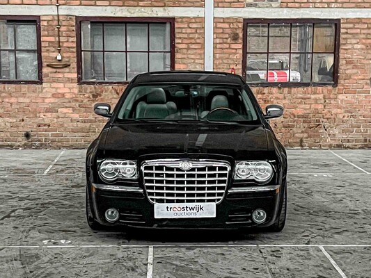 Chrysler 300C HEMI 5.7 V8 340pk 2006 Youngtimer