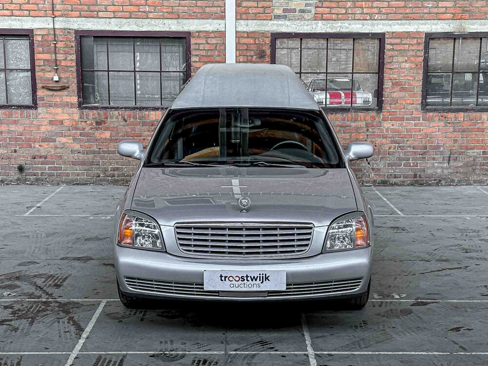 Cadillac Federal Coach DeVille 4.6 V8 279PS 2001 Leichenwagen