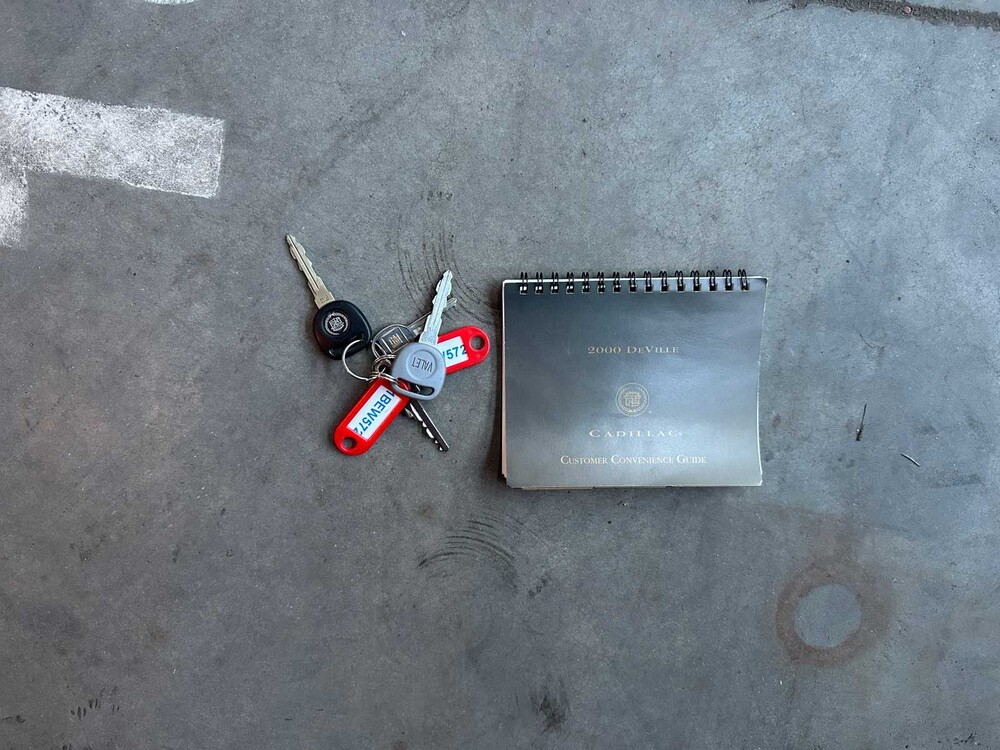 Cadillac Federal Coach DeVille 4.6 V8 279PS 2001 Leichenwagen