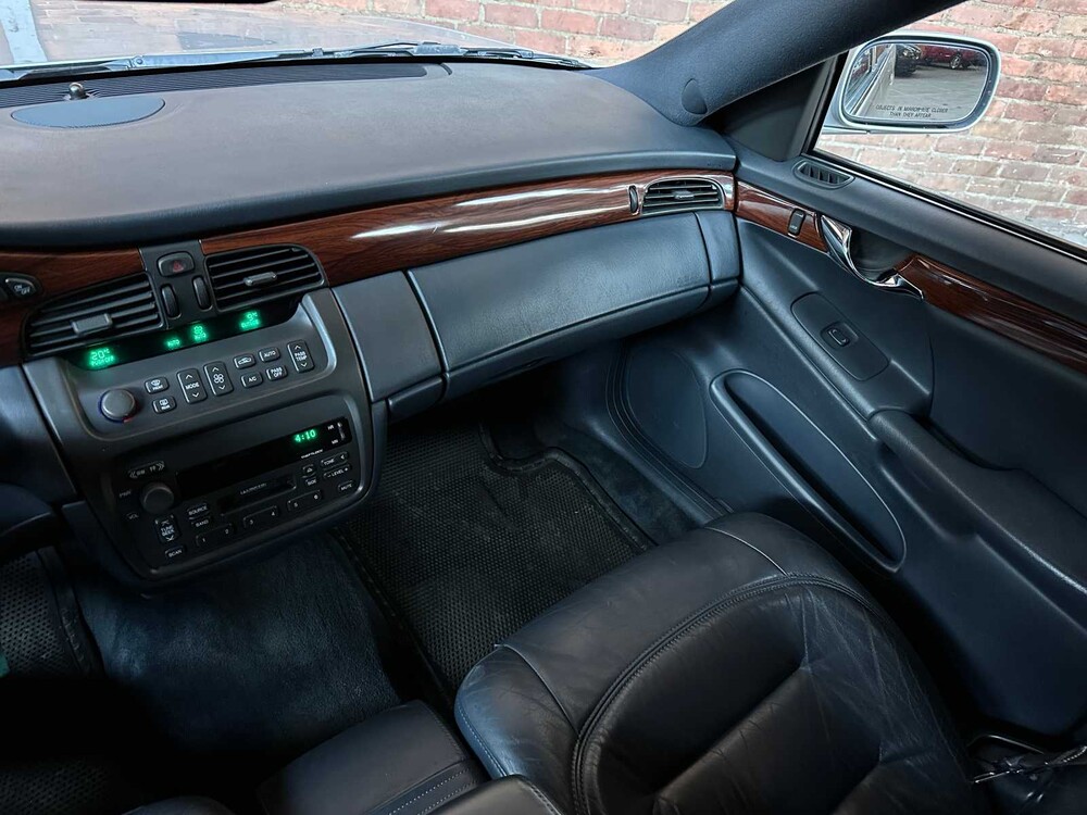 Cadillac Federal Coach DeVille 4.6 V8 279PS 2001 Leichenwagen