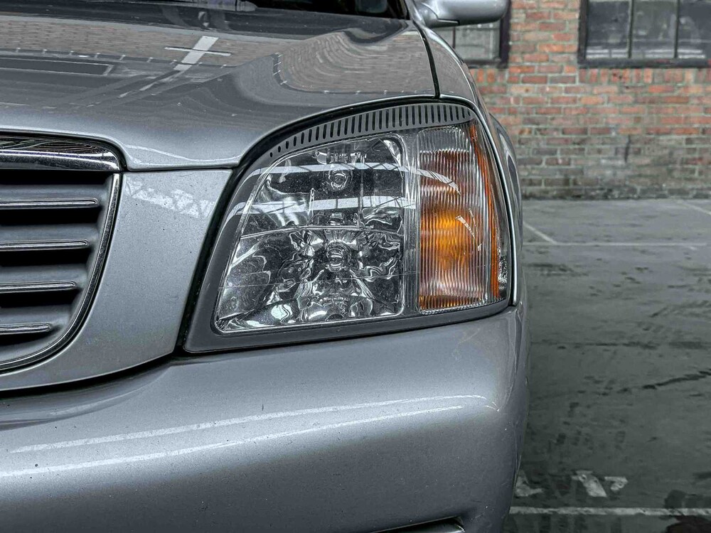 Cadillac Federal Coach DeVille 4.6 V8 279PS 2001 Leichenwagen