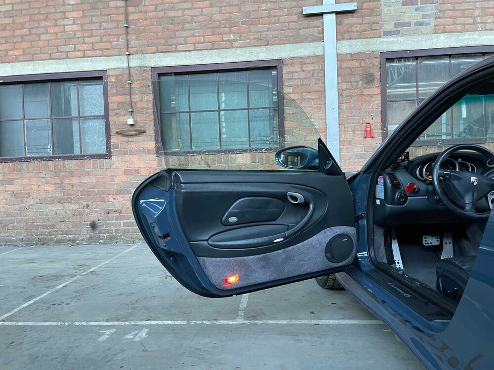 Porsche 911 Carrera 4S 996 3.6 320hp 2003 Youngtimer