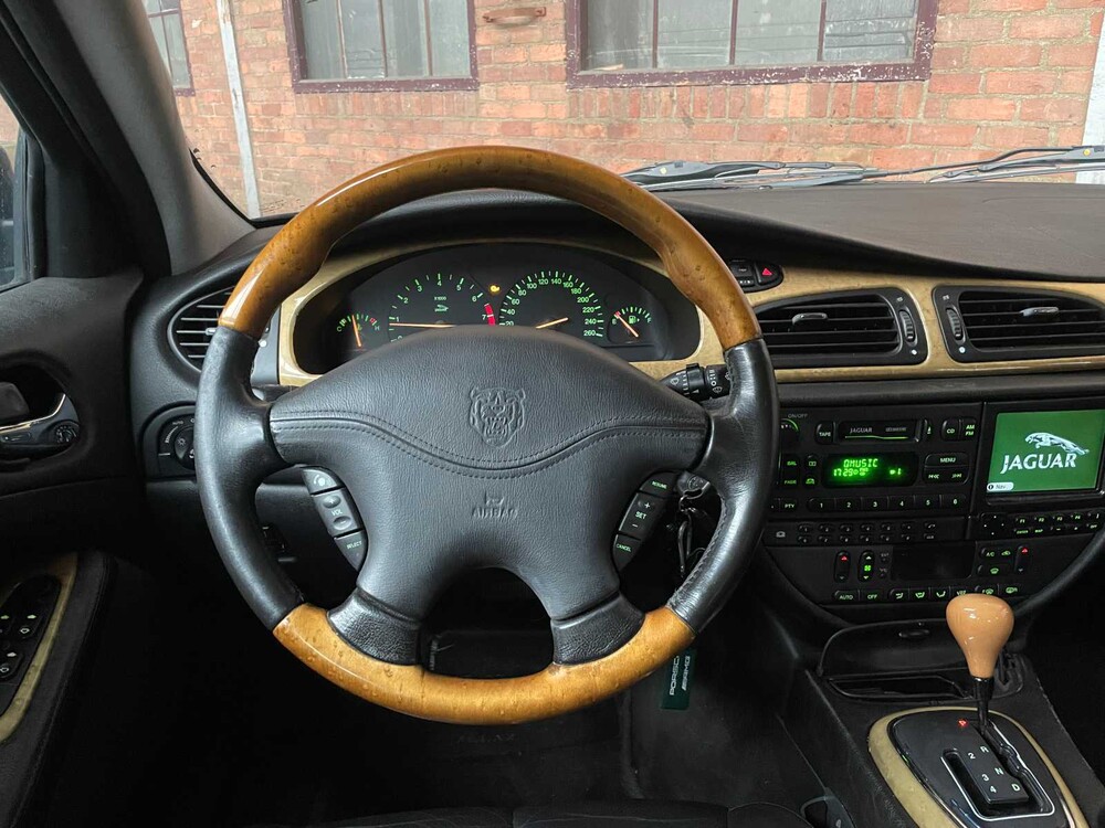 Jaguar S-Type 3.0 V6 Executive 238PS 2001 (Original-NL), 51-GK-XL