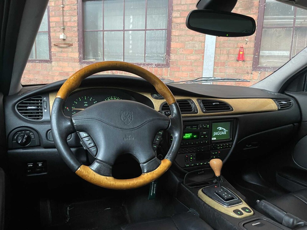 Jaguar S-Type 3.0 V6 Executive 238PS 2001 (Original-NL), 51-GK-XL