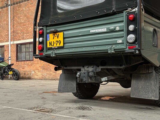 Land Rover Defender L316 2.4 TD 130