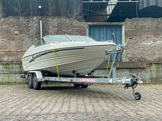 Mariah Shabah Speedboat 205hp 1999 (73-67-YE) 6+ meter Boat Trailer 2009 (77-WJL-7)