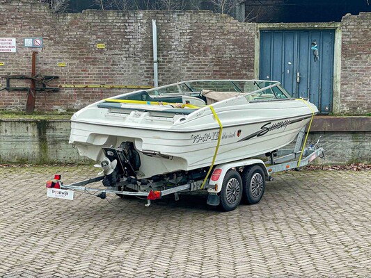 Mariah Shabah Speedboat 205hp 1999 (73-67-YE) 6+ meter Boat Trailer 2009 (77-WJL-7)