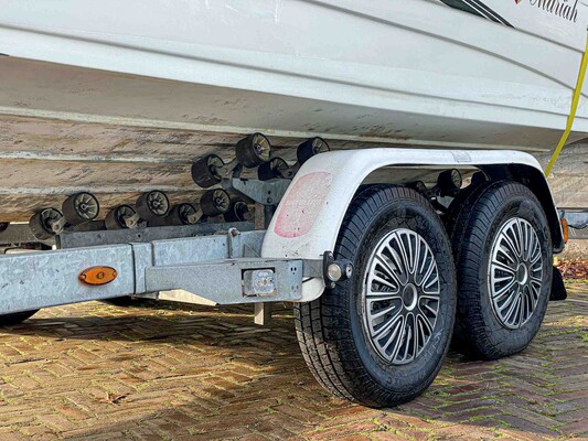 Mariah Shabah Speedboat 205hp 1999 (73-67-YE) 6+ meter Boat Trailer 2009 (77-WJL-7)