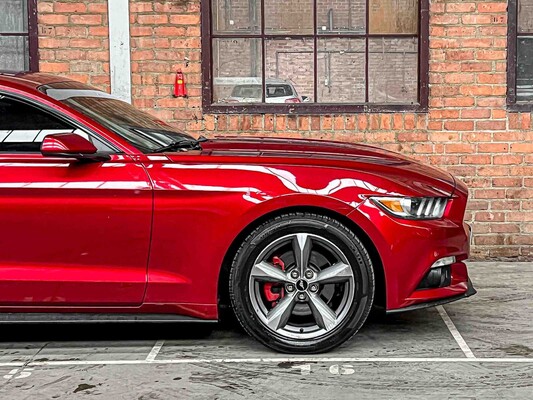 Ford Mustang 3.7 V6 300PS Coupé 2015