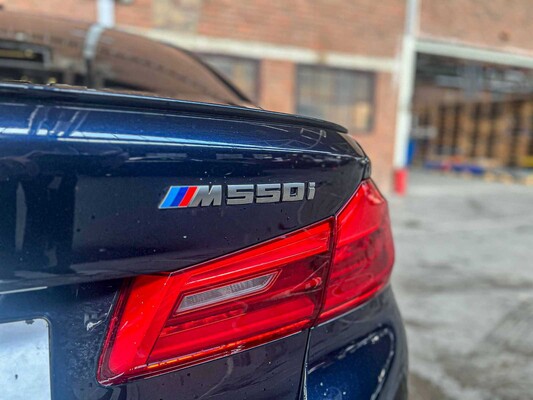 BMW M550i xDrive High Executive (FACELIFT) 530pk 2019 G30 5-Serie, H-687-ZN