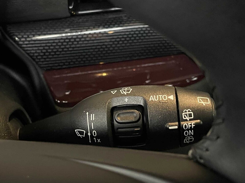 Mini Clubman 1.5 Cooper Business Edition 136hp 2019, ZJ-053-L