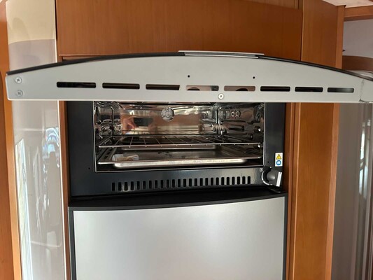 Niesmann-Bischoff Flair 8000i LW 3.0 170PS 2011, R-153-VSCamper