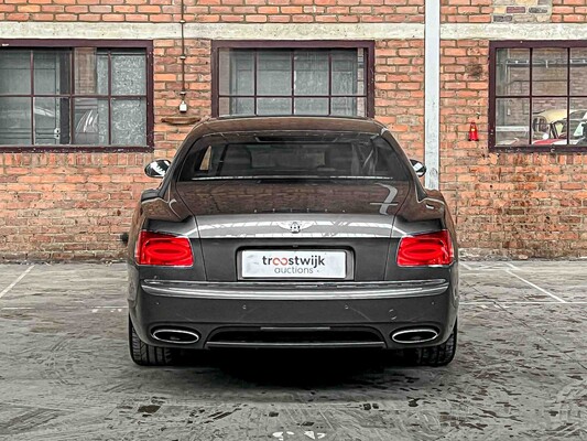 Bentley Flying Spur 6.0 W12 625pk 2013, TP-290-V