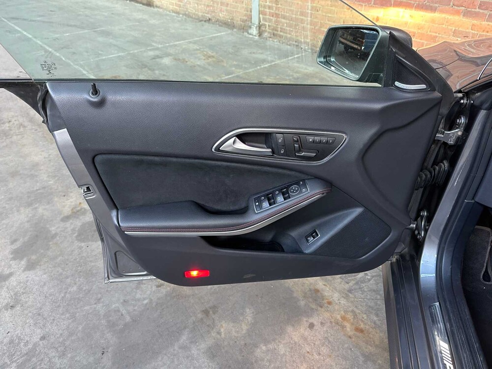 Mercedes-Benz CLA45 AMG 4Matic 360hp 2015 CLA Class, HH-772-G