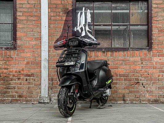 Vespa Sprint 50 Piaggio -CUSTOM- 2019, DTZ-24-P Scooter Moped