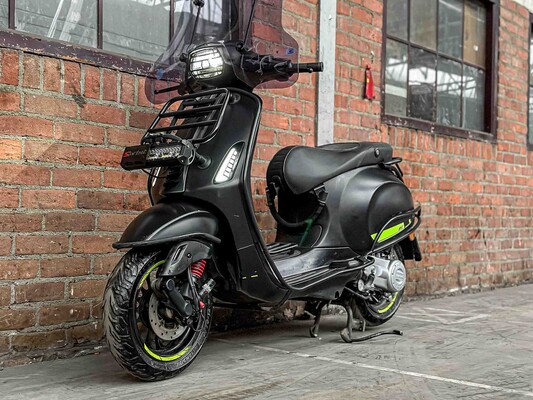 Vespa Sprint 50 Piaggio -CUSTOM- 2019, DTZ-24-P Scooter Moped