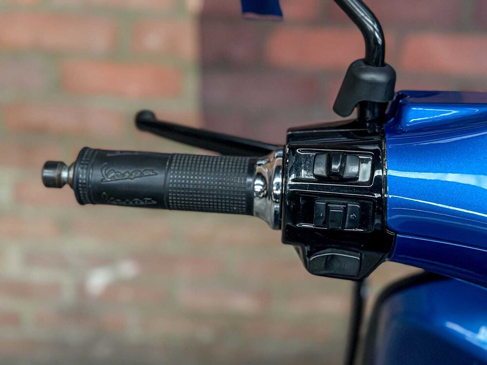 Vespa Sprint 4T Piaggio 2014, F-369-VN Scooter Snorscooter