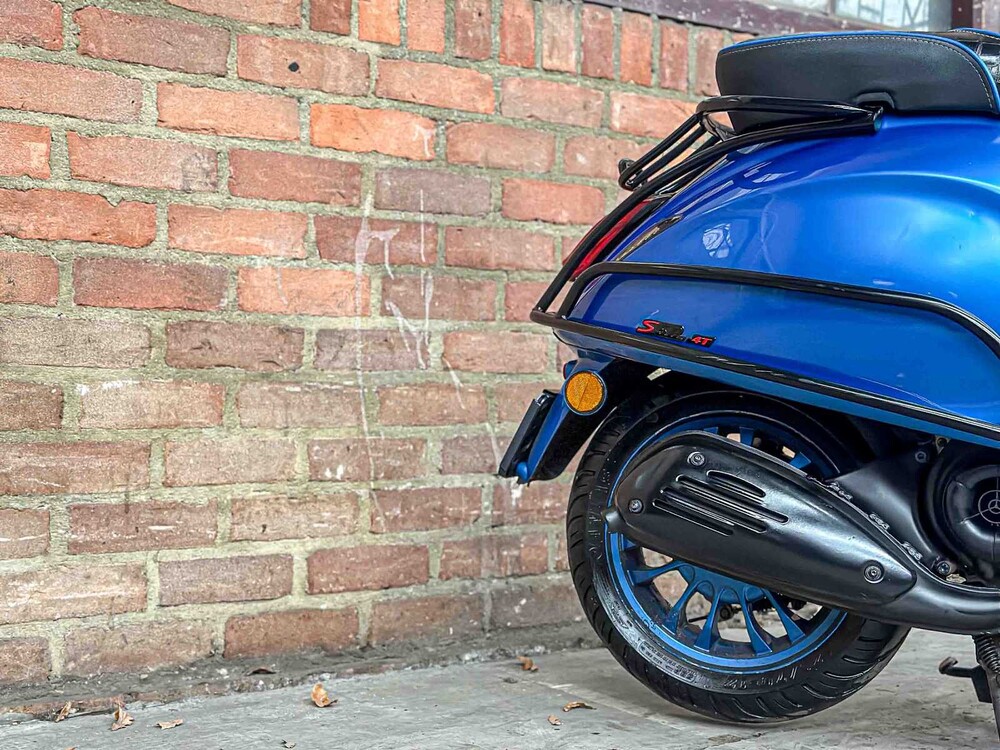 Vespa Sprint 4T Piaggio 2014, F-369-VN Scooter Snorscooter