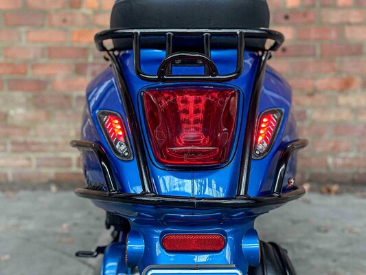 Vespa Sprint 4T Piaggio 2014, F-369-VN Motorroller Snorscooter