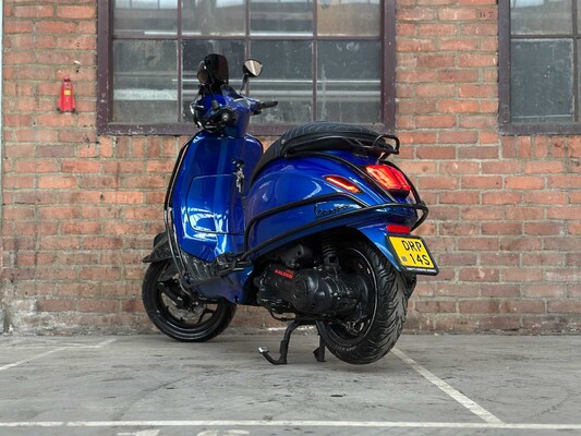 Piaggio Vespa Sprint 80cc 2018 (FULL OPTION), DRP-14-S Scooter Bromscooter